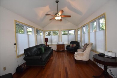 112 Kendon Dr, Easton, PA 18045 - photo 4