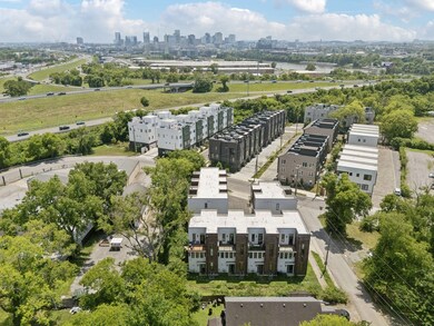 1111 Baptist World Center Dr unit 5, Nashville, TN 37207 - photo 2