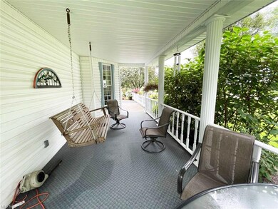 103 W Jefferson St, Jefferson, OH 44047 - photo 2