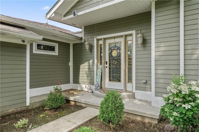 1198 W Social Row Rd, Dayton, OH 45458 - photo 6