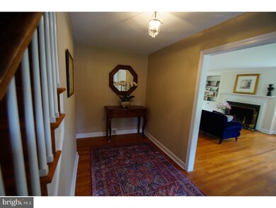 131 Hunters Ln, Devon, PA 19333 - photo 4