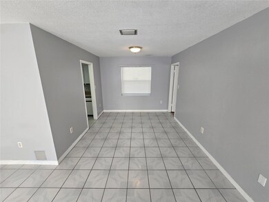 6117 Shadow Wood Ct, Orlando, FL 32808 - photo 4