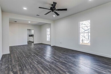 1601 N Preston St, Ennis, TX 75119 - photo 5