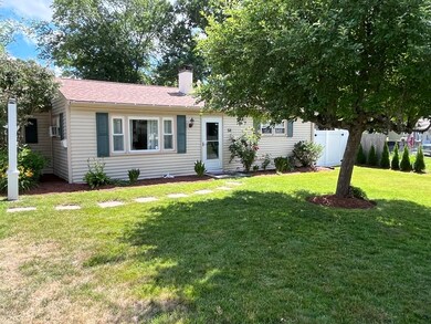 58 Douglas Dr, Bellingham, MA 02019 - photo 2