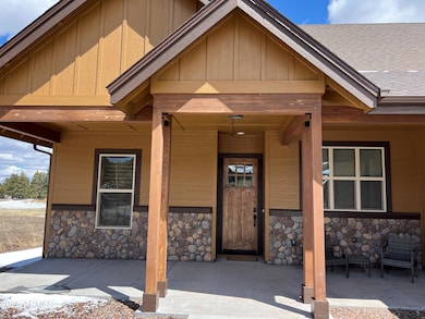 827 S Torrey Pines Dr, Williams, AZ 86046 - photo 2