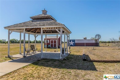 9371 S Whitehall Rd, Temple, TX 76504 - photo 4
