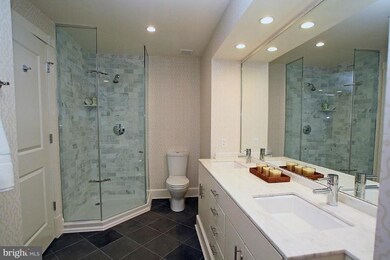 910 Powhatan St unit 203N, Alexandria, VA 22314 - photo 4