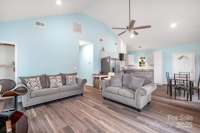 845 Spindale St, Spindale, NC 28160 - photo 3