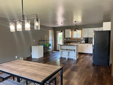 4040 Lindstrom Ln, Stevens Point, WI 54482 - photo 4