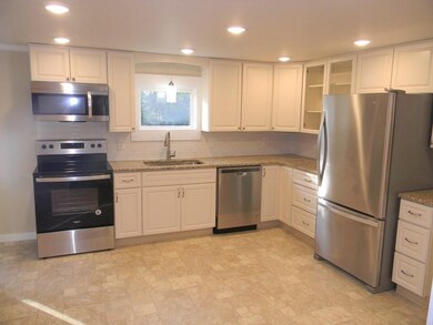 158 E River St, Orange, MA 01364 - photo 6