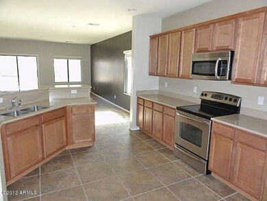 023-350781 - Kitchen-C