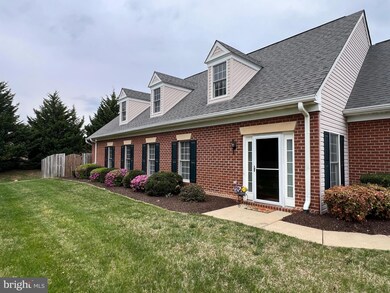 11204 Lynchburg Dr, Fredericksburg, VA 22407 - photo 2