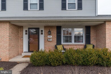 901 York Ave, Lansdale, PA 19446 - photo 6