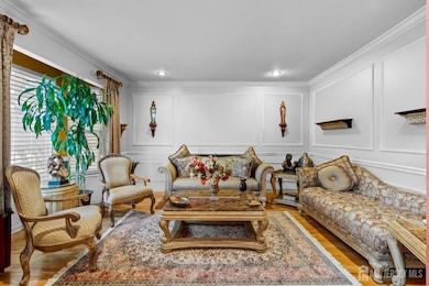 3 Gramercy Rd, Monmouth Junction, NJ 08852 - photo 4