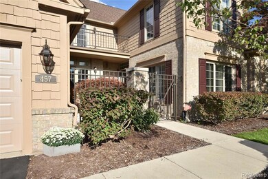 457 Cambridge Way, Bloomfield Hills, MI 48304 - photo 2