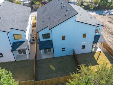 5851 & 5849 Millar Dr, Dallas, TX 75236 - photo 3