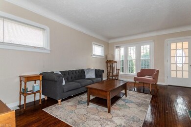 Living Room has hard wood floors