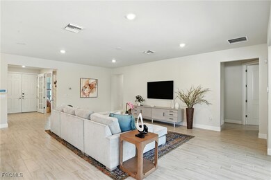 12905 Hadley Ct, Fort Myers, FL 33913 - photo 6