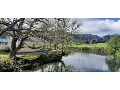 7029 N Fork Siuslaw Rd, Florence, OR 97439 - photo 3