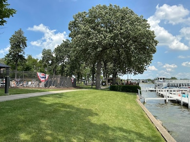 2400 E Geneva St unit 1812, Delavan, WI 53115 - photo 3