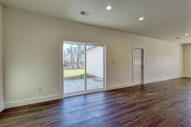 2225 Cowpens Pacolet Rd, Spartanburg, SC 29307 - photo 7