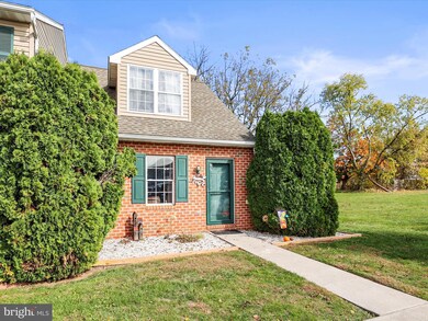 12 Fiddler Dr unit 6, New Oxford, PA 17350 - photo 2