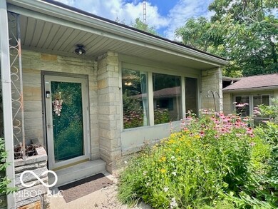 1802 Laurel Dr, Columbus, IN 47203 - photo 3