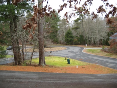 17 Ryder Cir, Sandwich, MA 02563 - photo 2