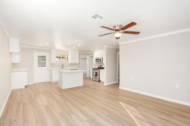 6634 N 53rd Ave, Glendale, AZ 85301 - photo 4