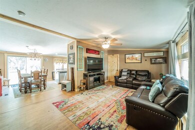 131 Oakley Cir, Weatherford, TX 76085 - photo 2