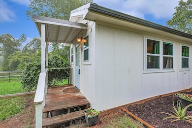 129 Pine Bluff Ct, Springtown, TX 76082 - photo 5