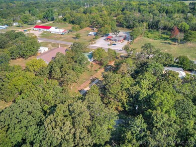419126 E 1141 Rd, Eufaula, OK 74432 - photo 7