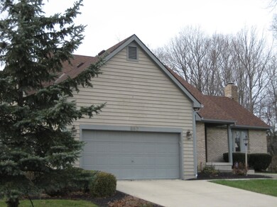 897 Wedgewood Dr, Marysville, OH 43040 - photo 2