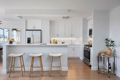 155 W 68th St unit 605, New York, NY 10023 - photo 3