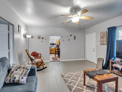 Living Room (Front Unit):
This angle highlights how open and flexible the living space is—ideal for arranging your favorite furniture or creating a cozy entertainment area. Fresh paint keeps the space feeling crisp and new.