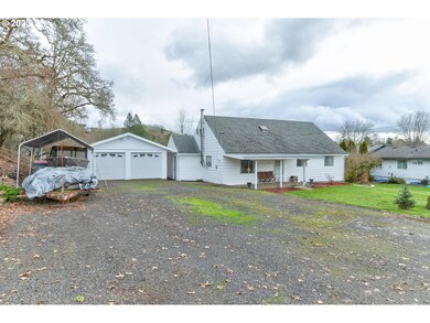 637 NE Center St, Sheridan, OR 97378 - photo 2