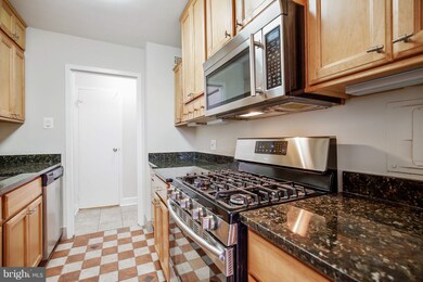 The Fountains unit 308, Alexandria, VA 22312 - photo 5