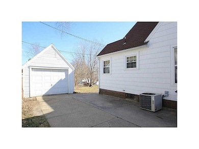 Garage.