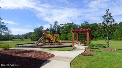 12133 Alexandra Dr, Jacksonville, FL 32218 - photo 2