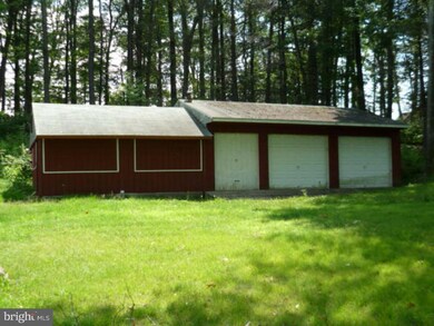 12 Brown Ln, Ashland, PA 17921 - photo 2