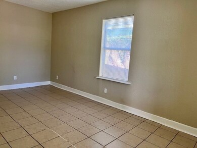 3850 Arbor St, Houston, TX 77004 - photo 6