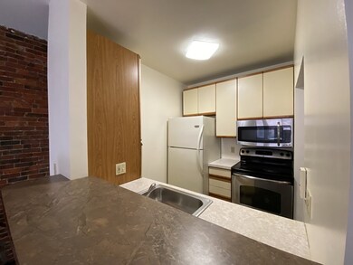 61 Hemenway St unit 1, Boston, MA 02115 - photo 2