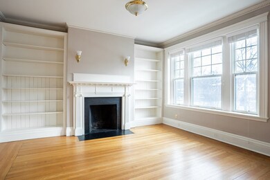 489 Boylston St unit 2, Brookline, MA 02445 - photo 3