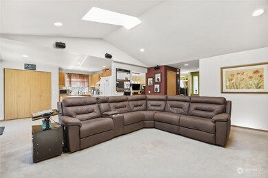 203 105th St SE, Everett, WA 98208 - photo 6