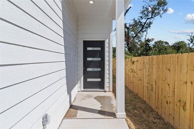 7602 Glass St, Houston, TX 77016 - photo 2