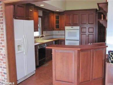 Kitchen - Kitchen was remodeled in 1996 with many 