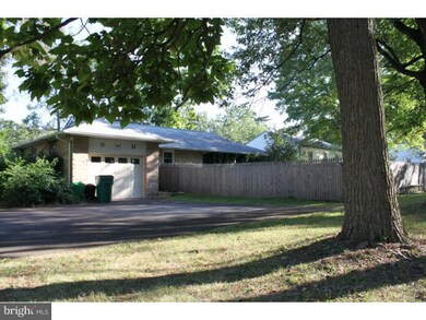 345 W Vine St unit 38, Hatfield, PA 19440 - photo 2