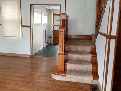 315 N Fillmore Ave, Scranton, PA 18504 - photo 2