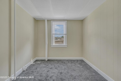 864 S Main St unit 2, Old Forge, PA 18518 - photo 6