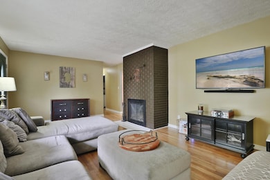 2433 Chinquo St, Grove City, OH 43123 - photo 7